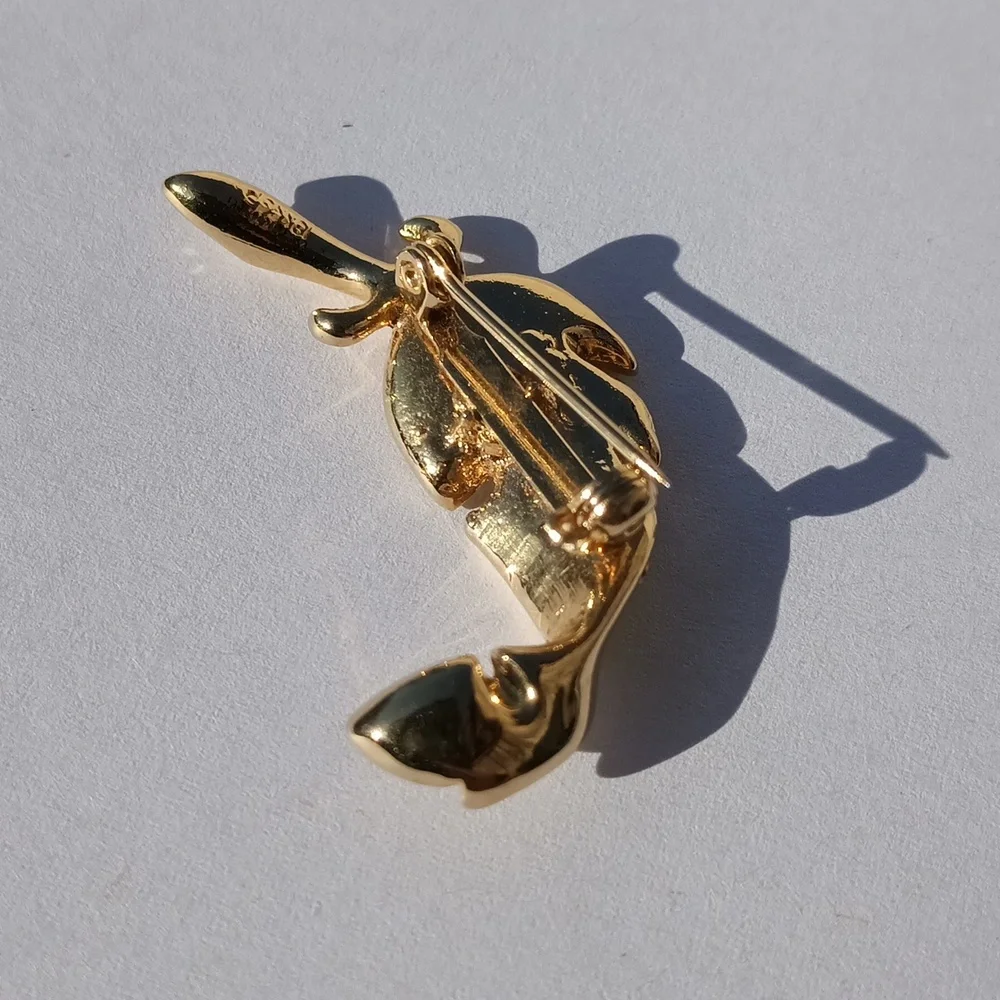 Vintage Gold tone rhinestone feather pin/brooch. - Picture 6 of 10